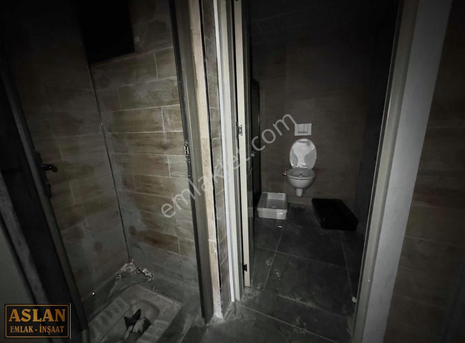 Salih Aslandan Fuar Yanı Ana Yolda Ara Kat Kiralık Daire - Görsel 13