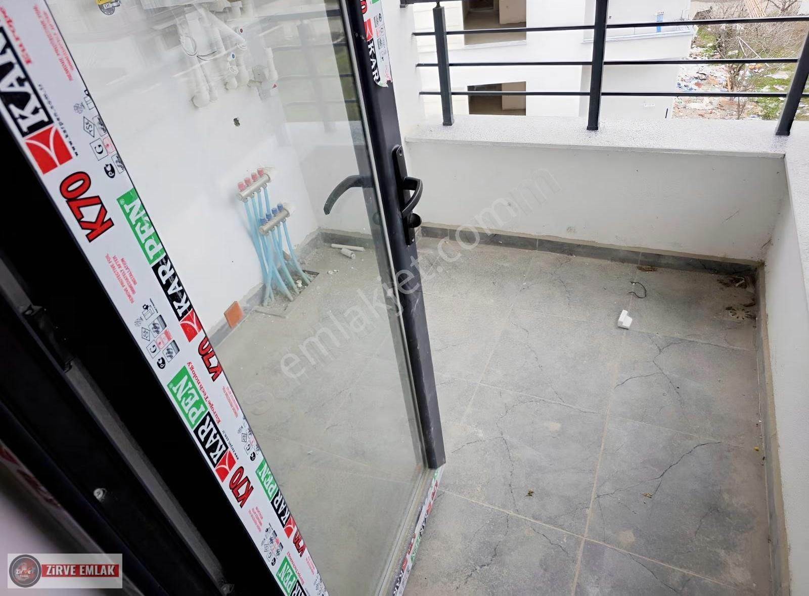Cumhuriyet'te..antre+ Balkon..ankastreli..üniversite Yürüme..1+1 - Görsel 2