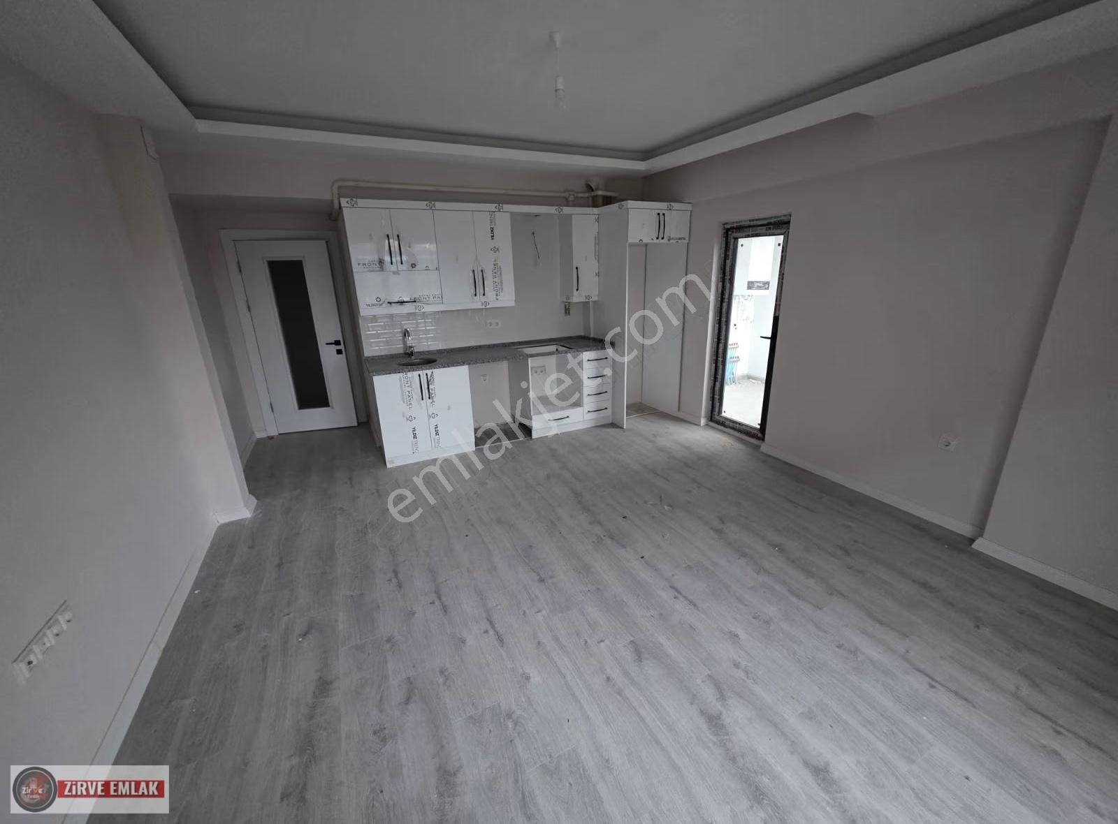 Cumhuriyet'te..antre+ Balkon..ankastreli..üniversite Yürüme..1+1 - Görsel 5