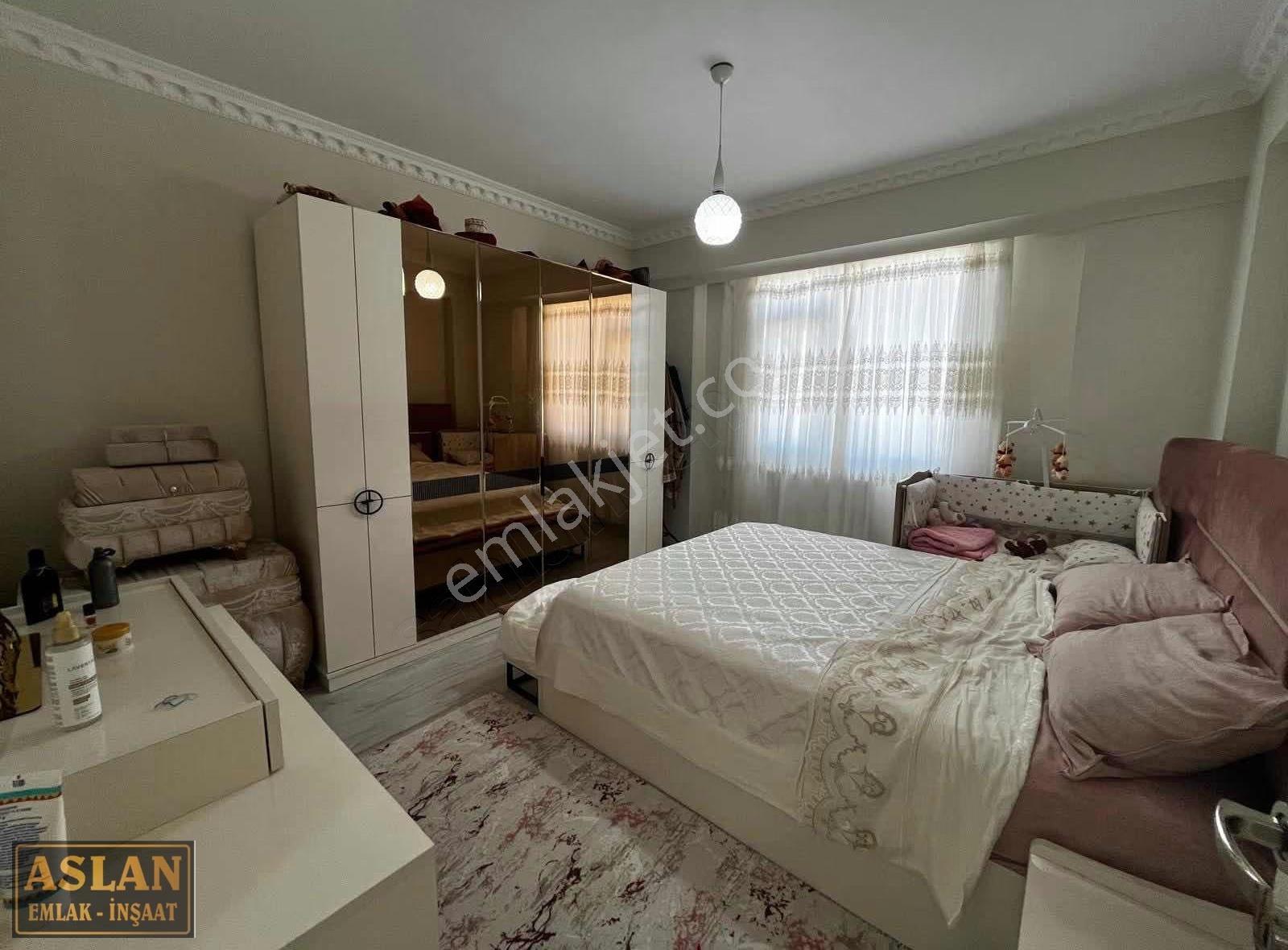 Salih Aslandan Acillll Full Yapılı 4 Oda Bakımlı Daire - Görsel 2