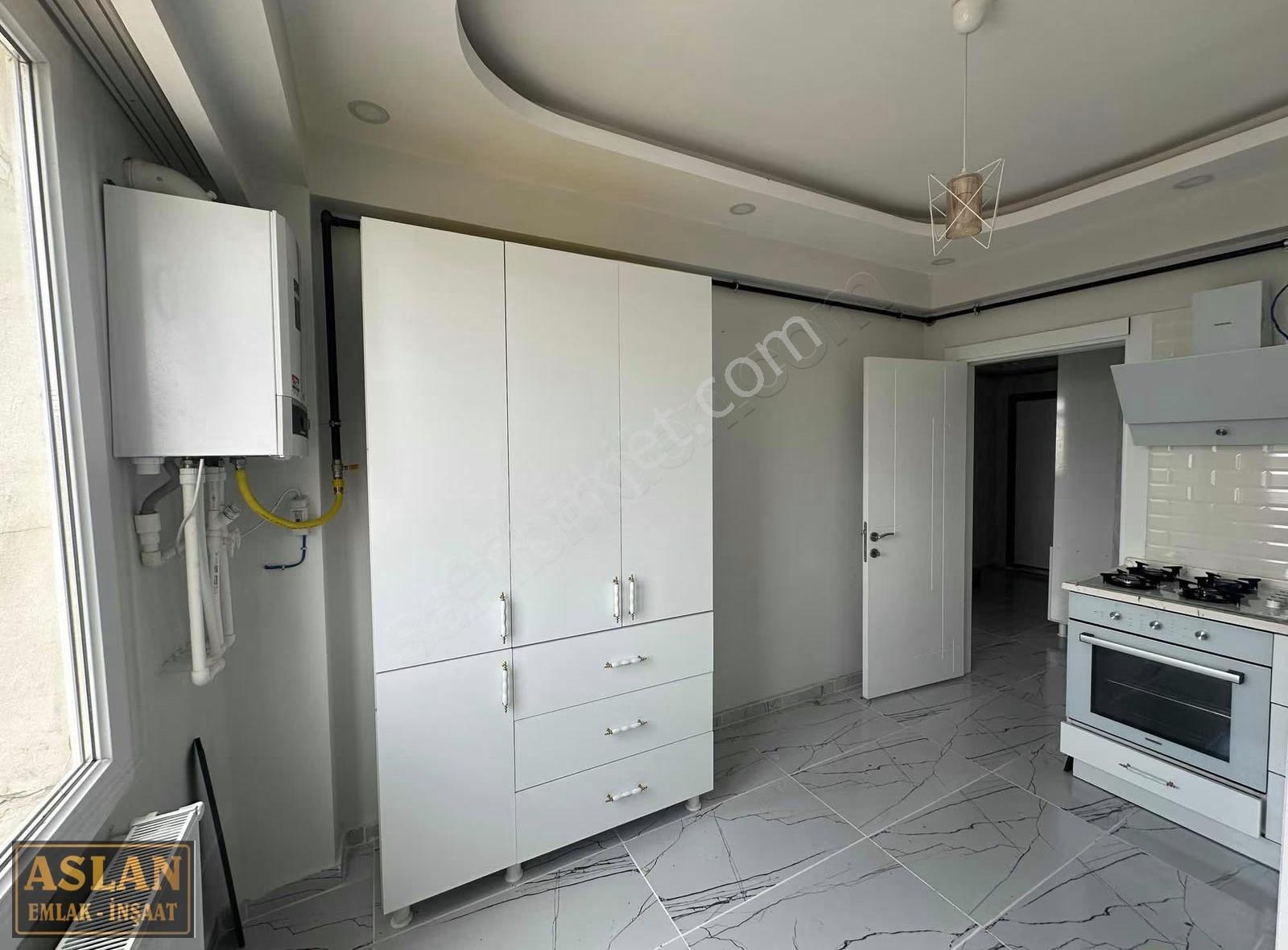 Salih Aslandan Acill Batıkent 4 Oda Önü Açık Full Yapılı Daire - Görsel 18