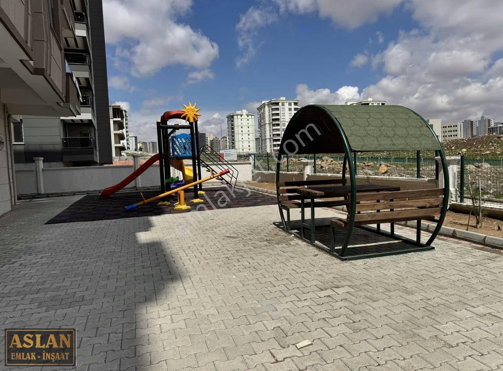 Salih Aslandan Mehmetçikte 4 Oda Önü Açık Çift Balkon - Görsel 13