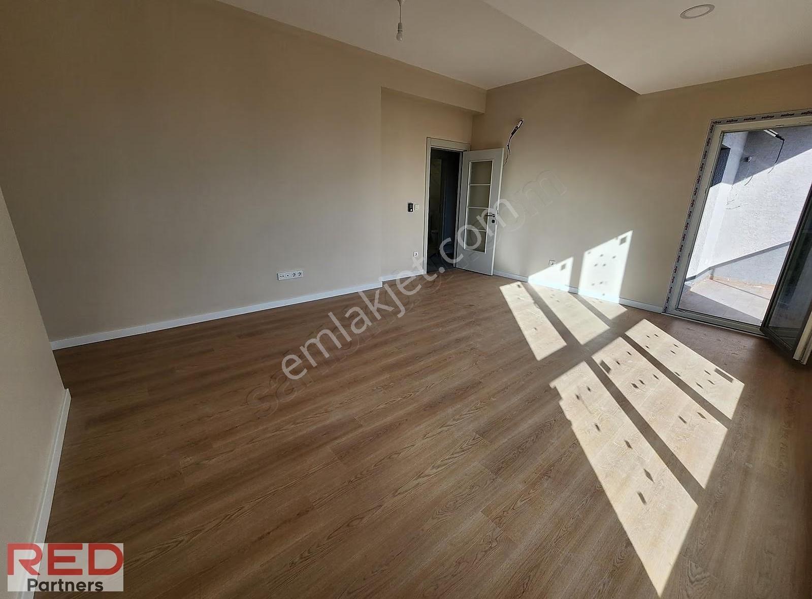 Kartal Tria Zeytinlik Satılıık 2+1 Deniz Manzaralı Balkonlu - Görsel 15