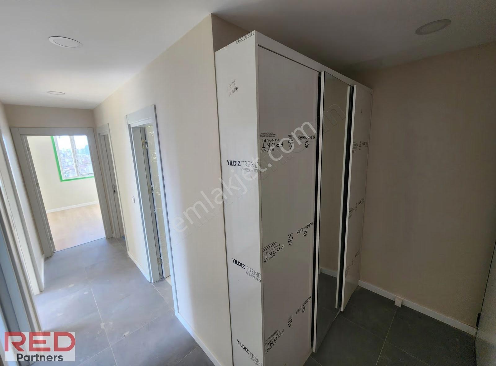 Kartal Tria Zeytinlik Satılıık 2+1 Deniz Manzaralı Balkonlu - Görsel 28
