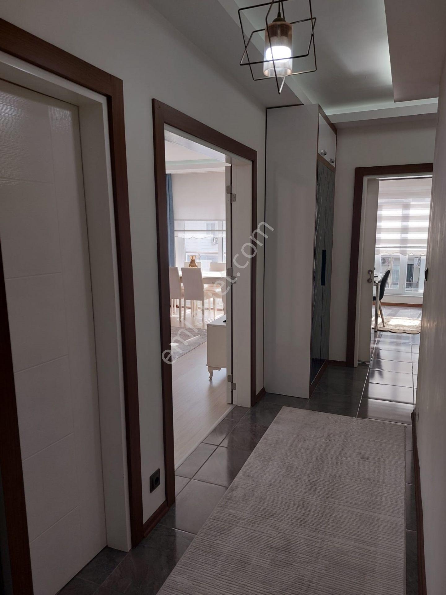 Güney Cephe, Mantolamalı, Doğalgaz Kombili Lüks Daire - Görsel 18
