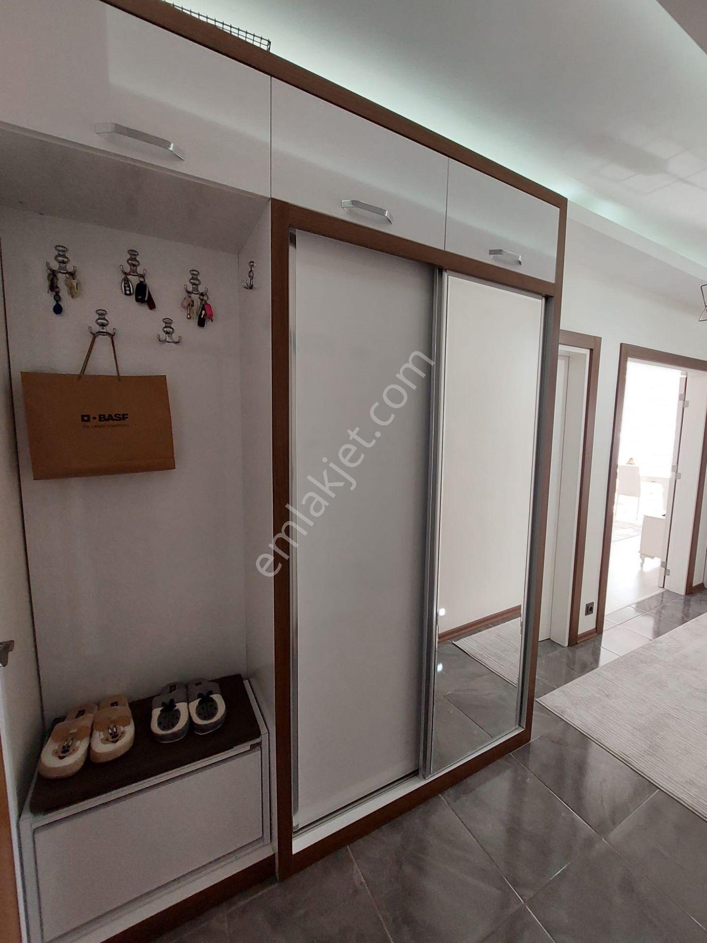 Güney Cephe, Mantolamalı, Doğalgaz Kombili Lüks Daire - Görsel 17
