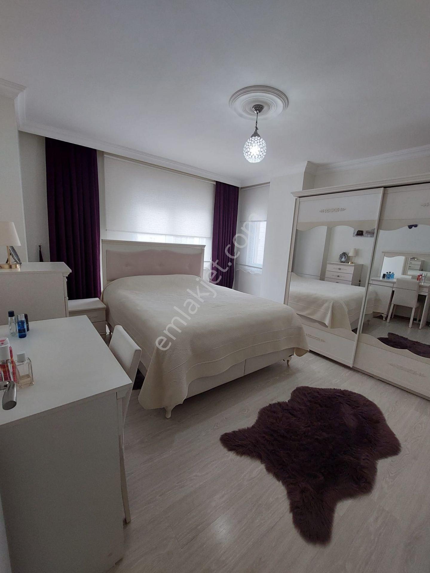 Güney Cephe, Mantolamalı, Doğalgaz Kombili Lüks Daire - Görsel 11
