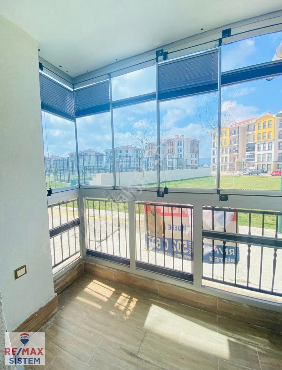 *afyon Çetinkaya Toki 3+1 Site Alanı İçerisin De Kiralık Daire* - Görsel 32