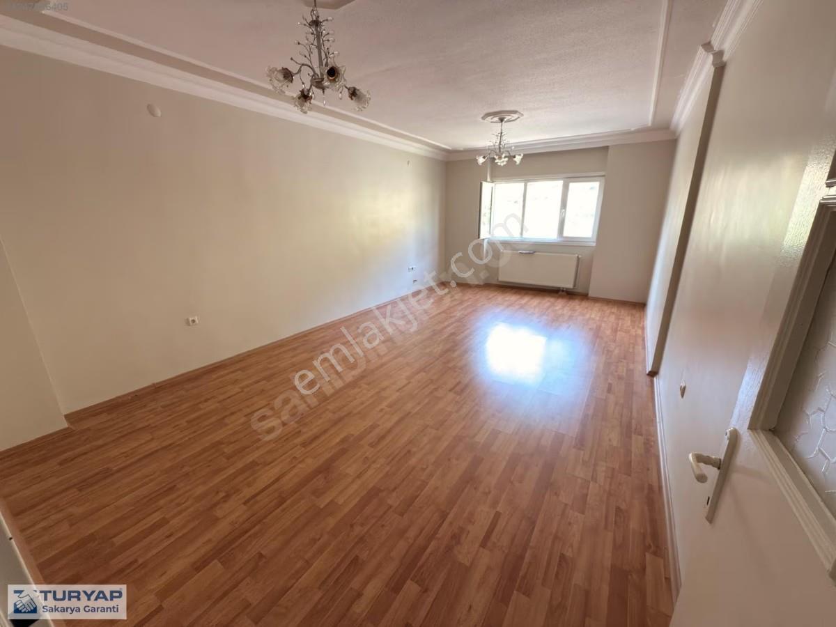 Korucukta Kiralık 3+1 Ara Kat Bakımlı Geniş Daire - Görsel 23