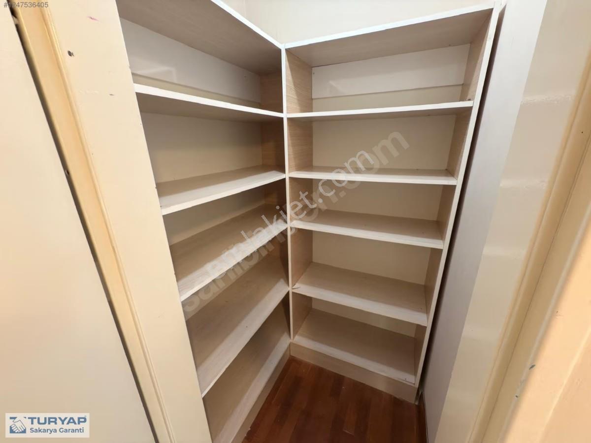 Korucukta Kiralık 3+1 Ara Kat Bakımlı Geniş Daire - Görsel 27