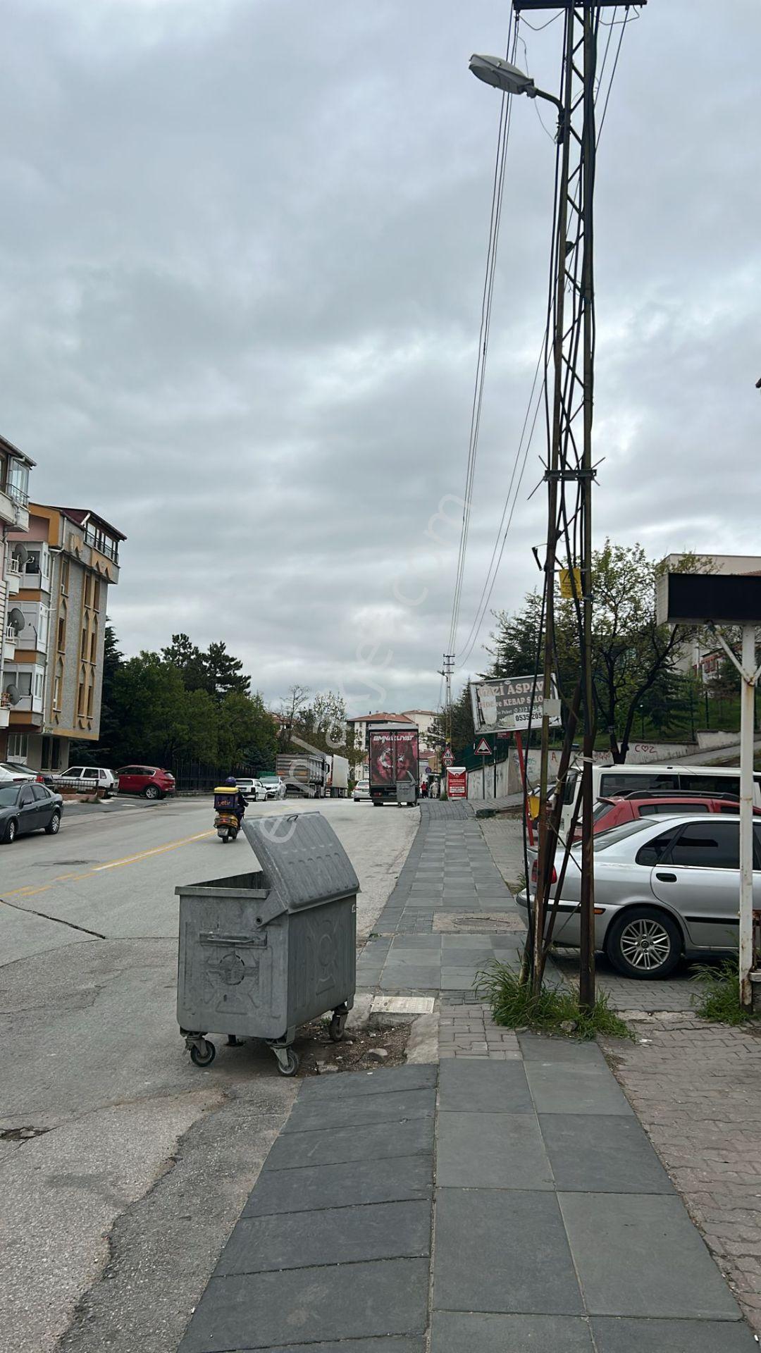 Satılık*osmangazi*aşıkpaşa Caddesin De*katta*geniş*yapılı*daire* - Görsel 18