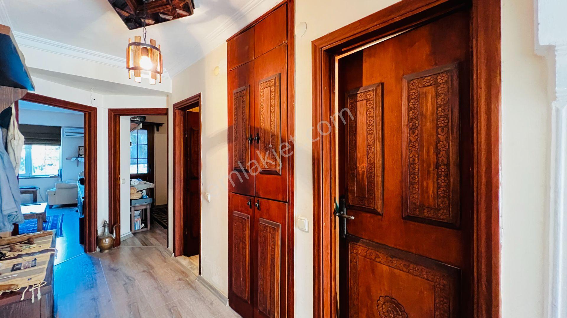 Kemer Merkezde Denize 1 Dakika Mesafede Satılık Eşyalı Daire - Görsel 20