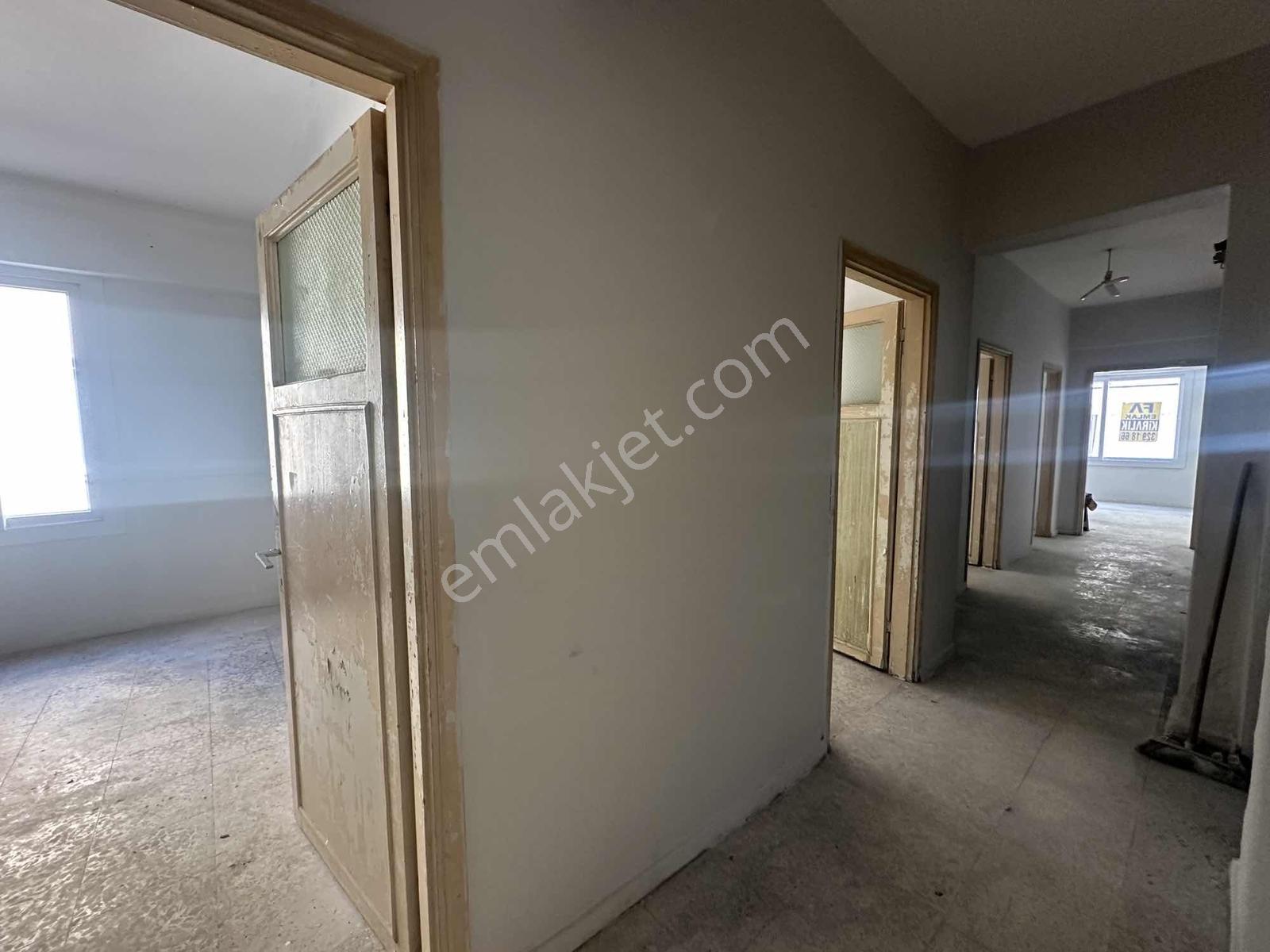 Fa'dan Mesudiye Mahallesinde Kiralık Geniş 3+1 Ferah Daire - Görsel 3