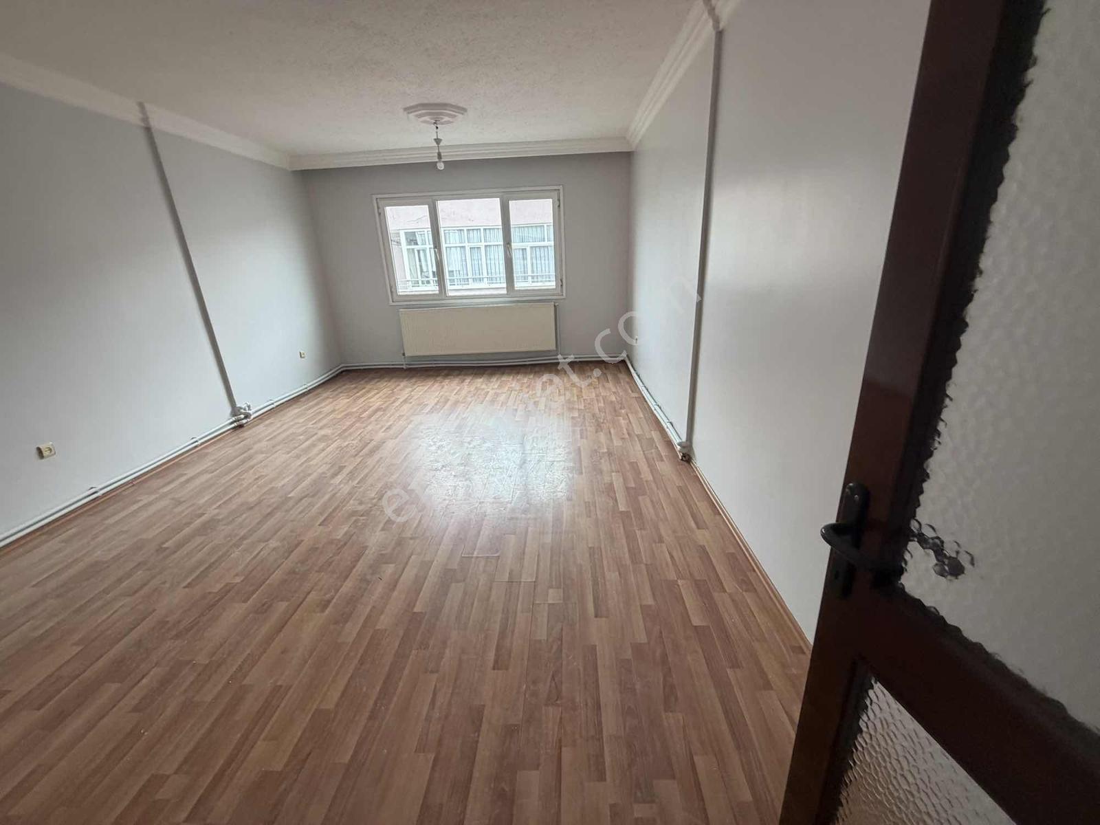 Rüzgar Emlaktan Kumlu Geçit 3+1 Kiralık - Görsel 5