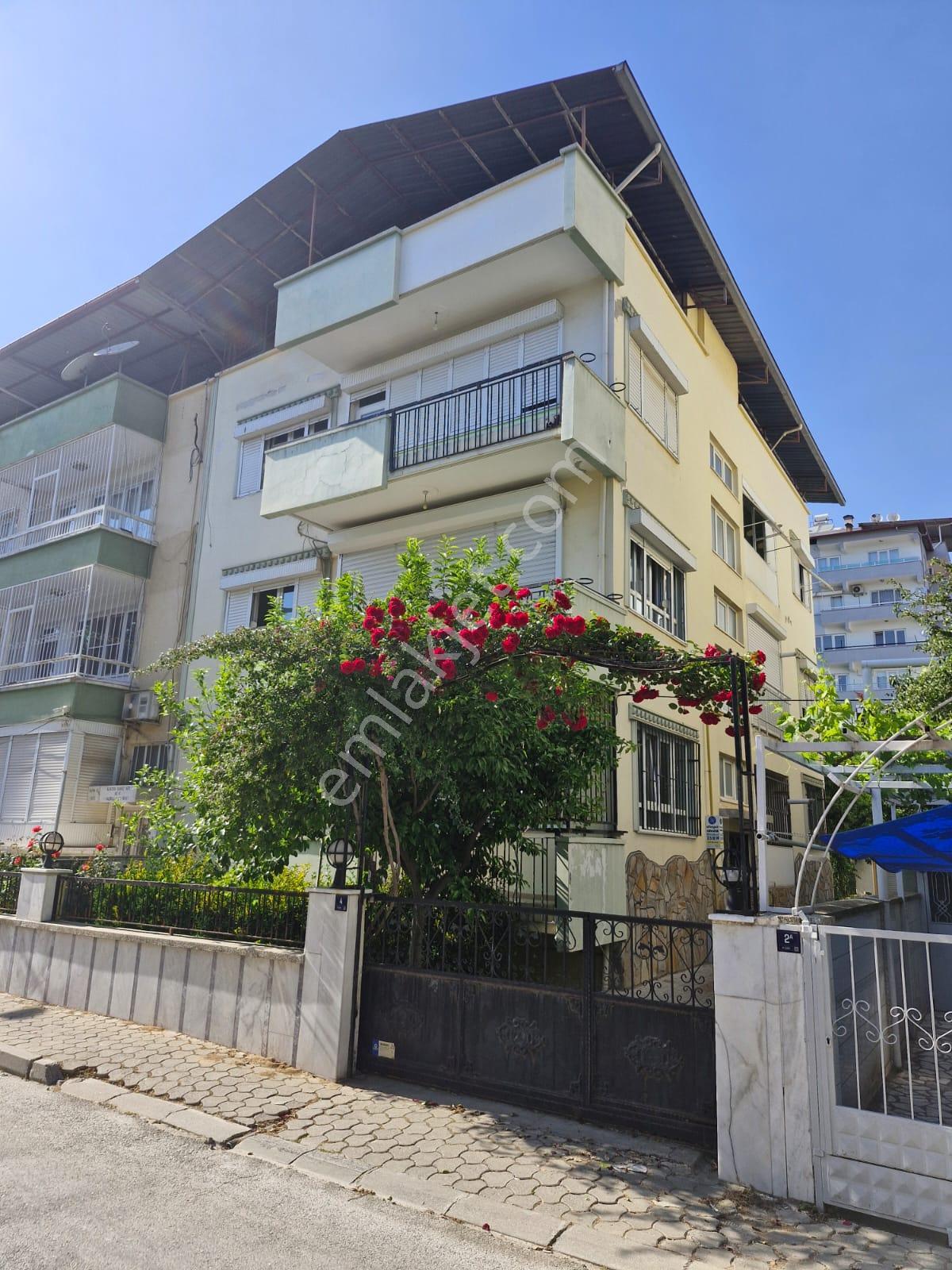 Dyg Danışmanlık Hizmetleri’nden Satılık 3 Katlı Bina