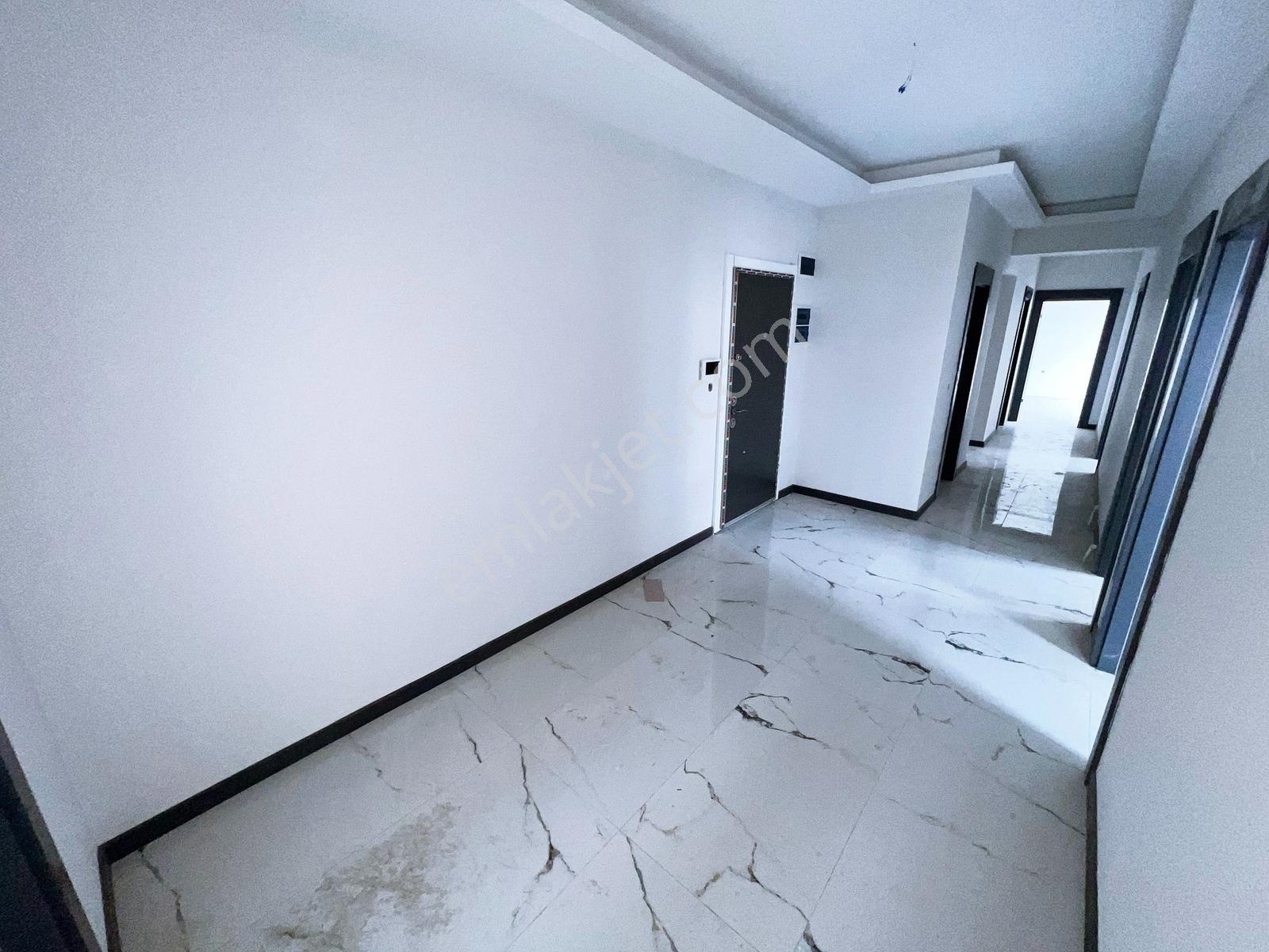 Agen'den Piri Caddesi Üzeri Kök Tapu Güney Cephe Sıfır 3+1 - Görsel 40