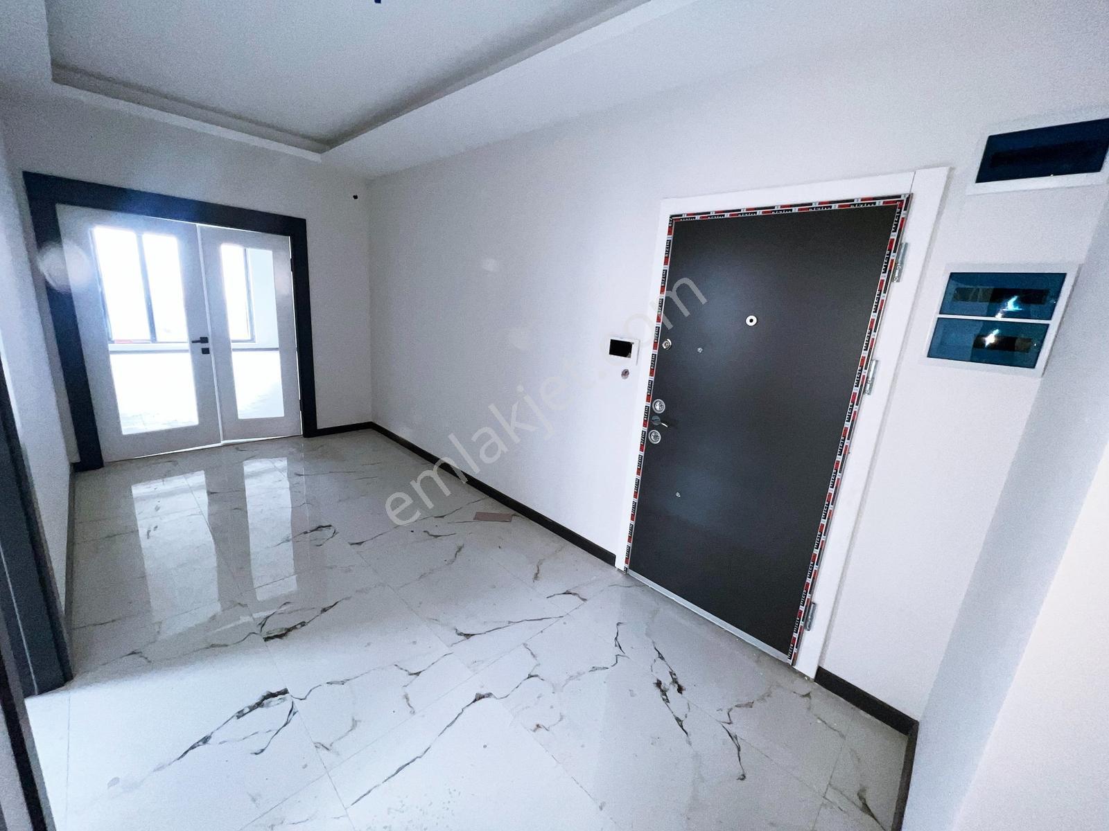 Agen'den Piri Caddesi Üzeri Kök Tapu Güney Cephe Sıfır 3+1 - Görsel 38