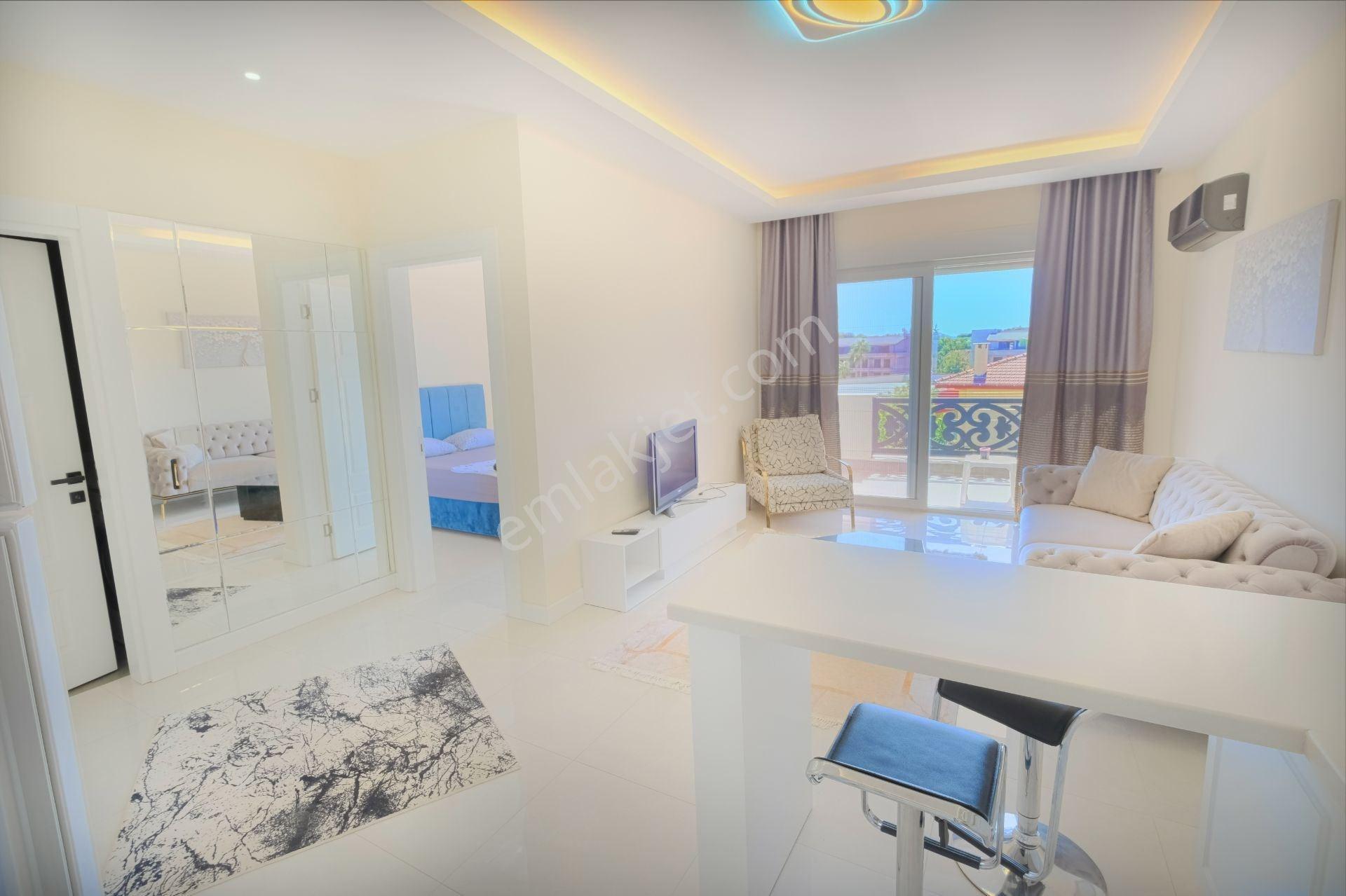 Alanya Oba’da Dağ Manzaralı Full Lüks Eşyalı 1+1 Satılık Daire - Görsel 3
