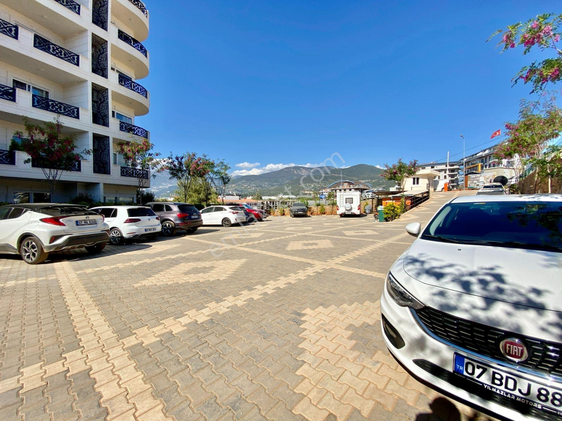 Alanya Oba’da Dağ Manzaralı Full Lüks Eşyalı 1+1 Satılık Daire - Görsel 24