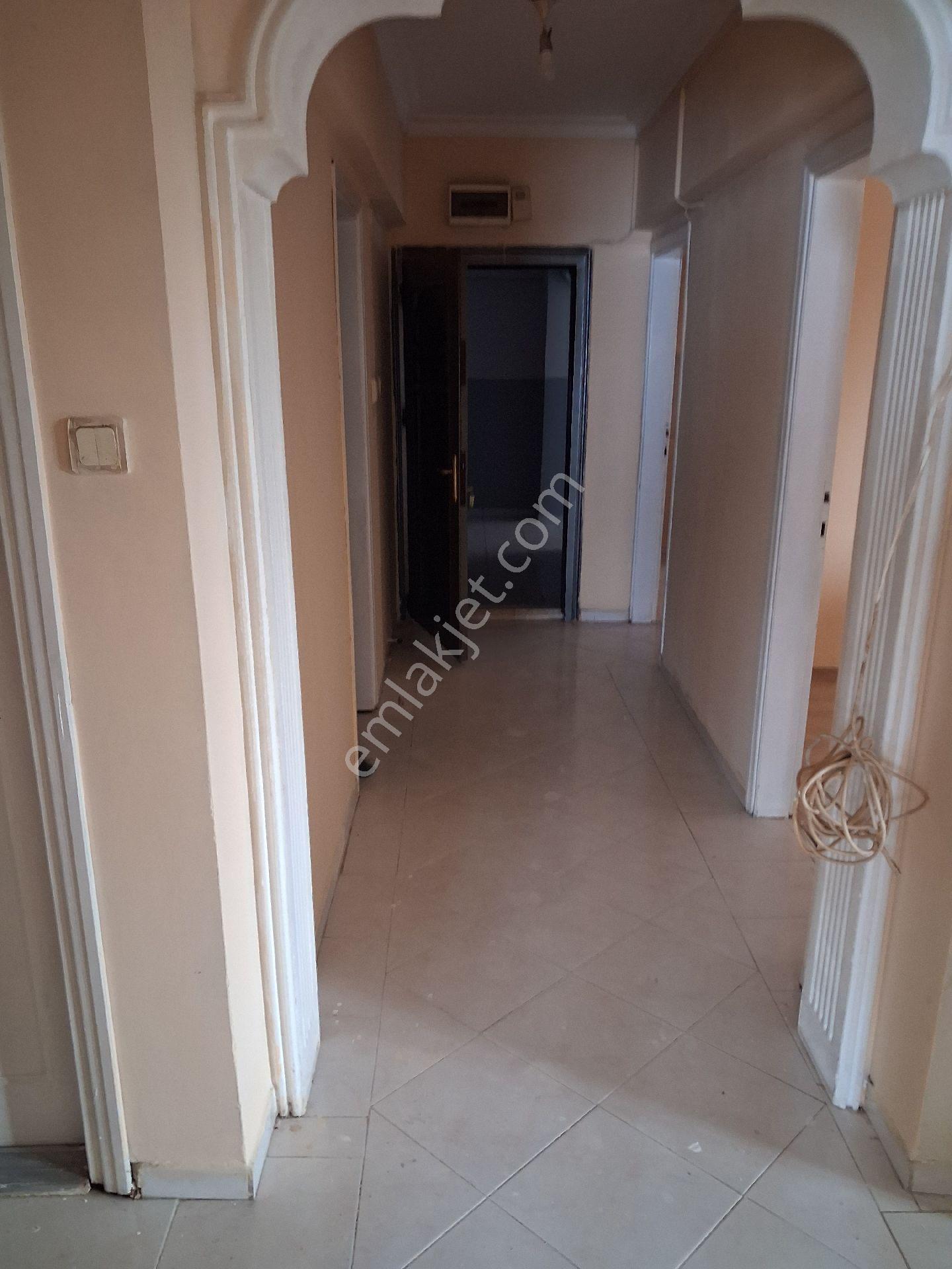 Çorlu Muhittin Mahalesinde Kiralık 3t1 Daire - Görsel 13