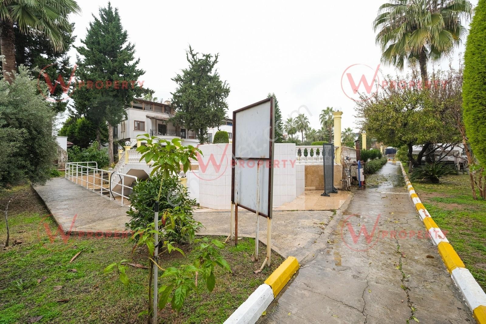 W Property Emre Konakları'nda Geniş Bahçe Kullanımlı Tripleks - Görsel 35