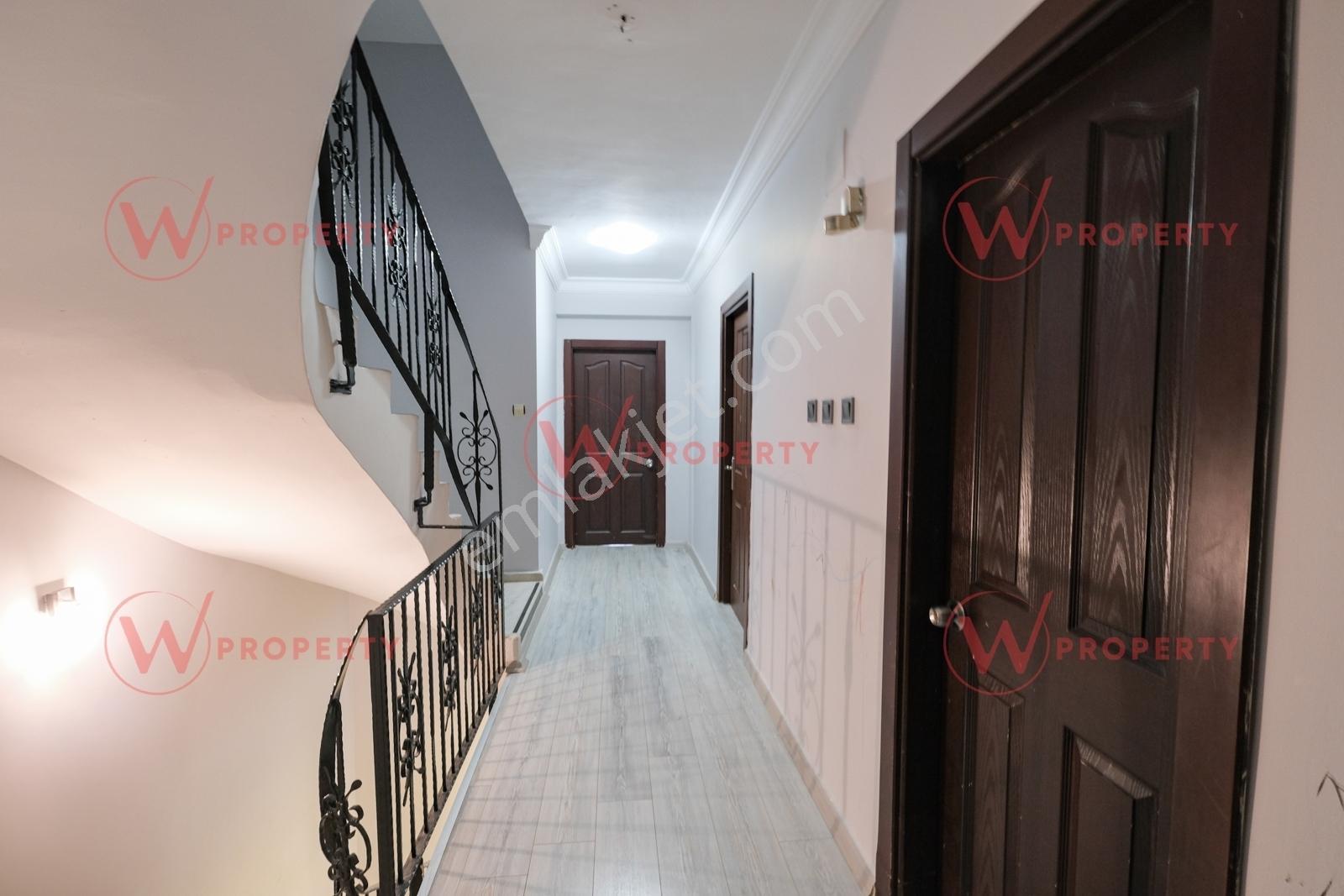 W Property Emre Konakları'nda Geniş Bahçe Kullanımlı Tripleks - Görsel 17