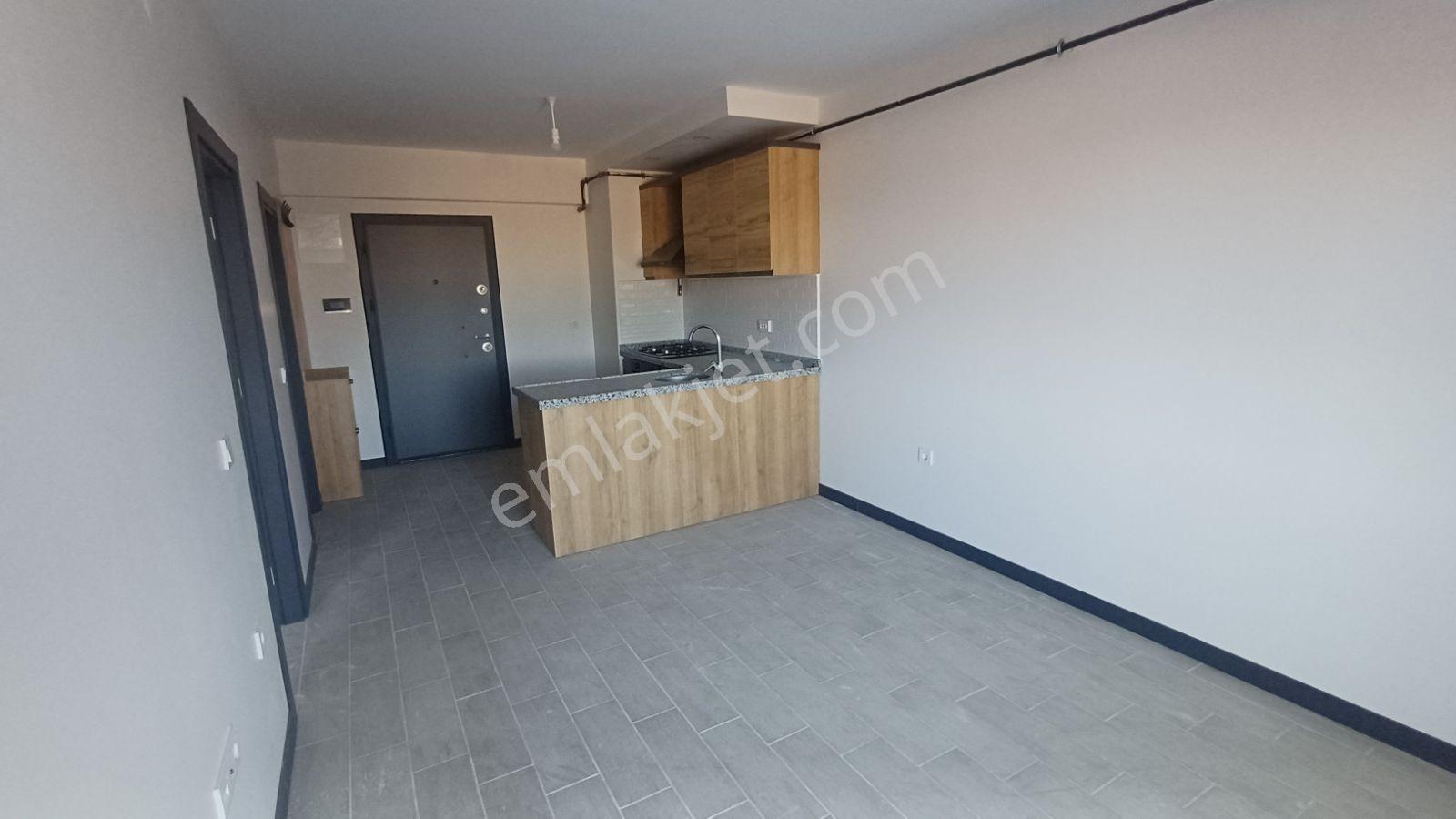 Çerkezköy Tepe'de Site İçi 1+1 - Görsel 7