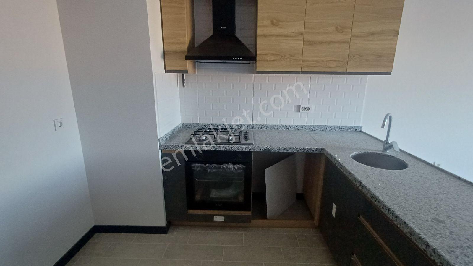 Çerkezköy Tepe'de Site İçi 1+1 - Görsel 13