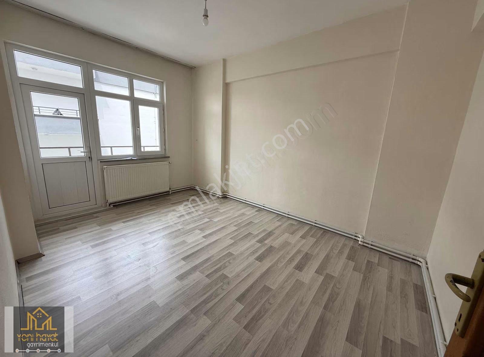 Belediye Evlerinde 3+1 Kiralık Daire - Görsel 14