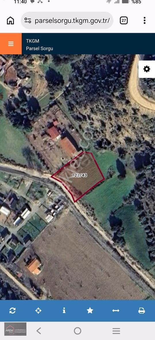 Gelibolu Yeniköy'de Saroz Manzaralı Deniz Kenarı 1.400m2 Bahçe - Görsel 3