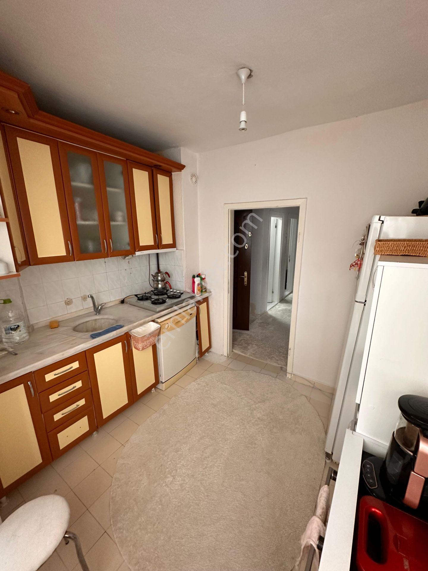 Akşemsettin Mh 3+1 Salon Bağımsız 2. Ara Katta Satılık Daire - Görsel 4