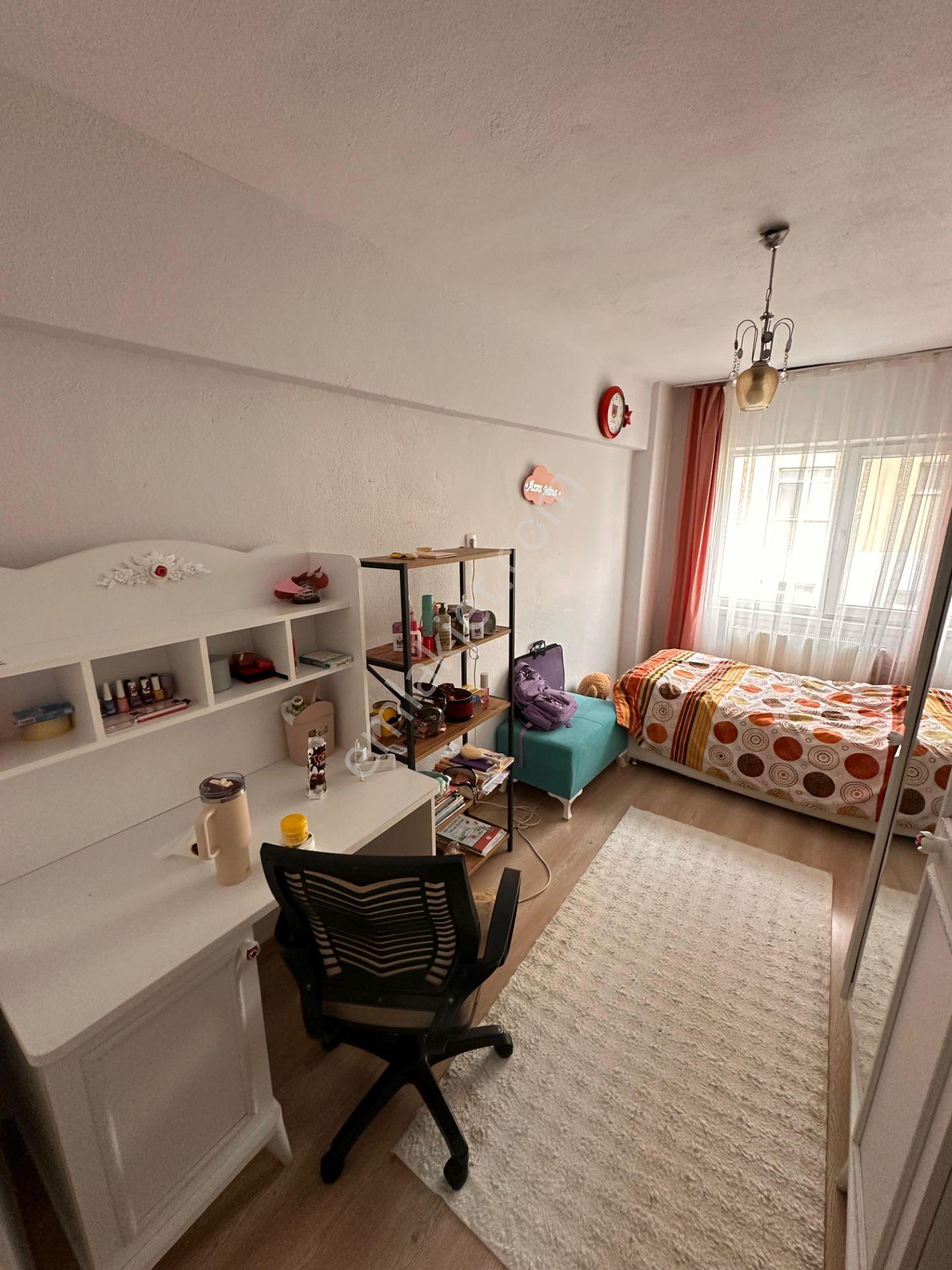 Akşemsettin Mh 3+1 Salon Bağımsız 2. Ara Katta Satılık Daire - Görsel 12