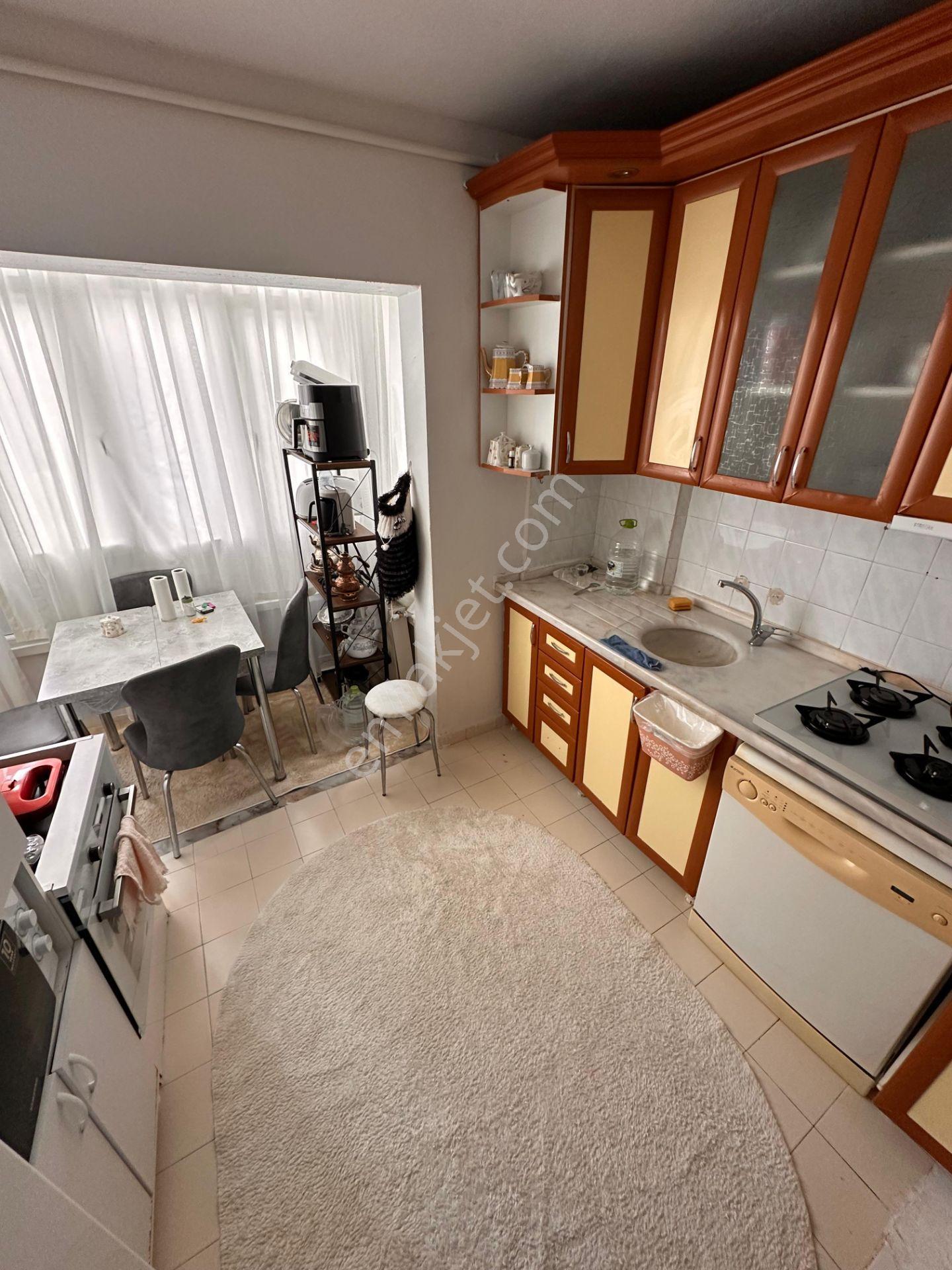 Akşemsettin Mh 3+1 Salon Bağımsız 2. Ara Katta Satılık Daire - Görsel 6