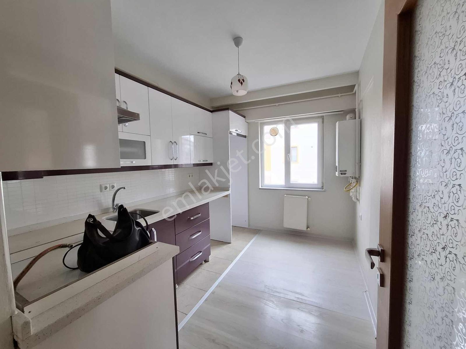 Vestha'dan Durugöl'de 3+1 135m2 Kiralık Harika Konumda Daire ! - Görsel 3