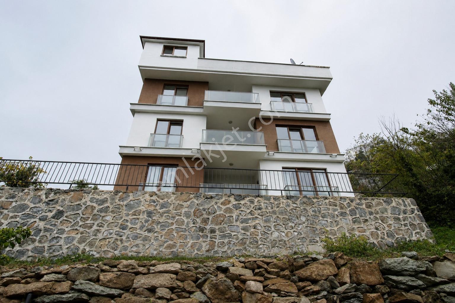 Kaçmaz Emlaktan Trabzon Maçka İlçesi Merkez Mah. Satılık Bina - Görsel 12