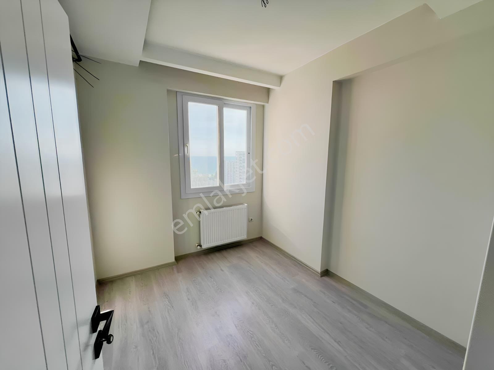 Deniz Manzaralı Havuzlu Site İçerisinde 2+1 Daire - Görsel 13