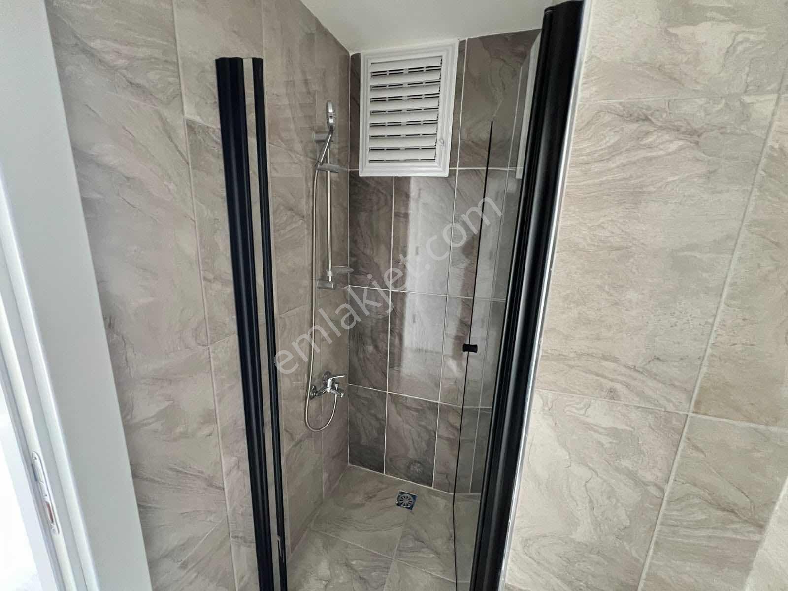 Deniz Manzaralı Havuzlu Site İçerisinde 2+1 Daire - Görsel 15