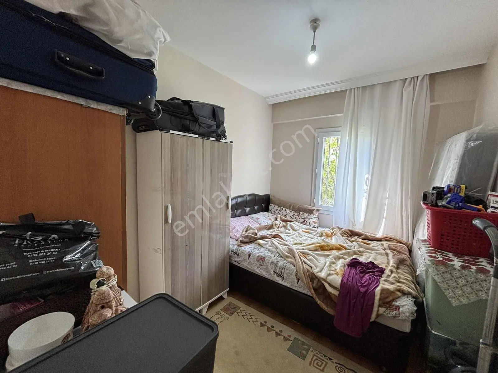 Kuşadasında 3+1 Geniş Kullanımlı Havuzlu Sitede Daire - Görsel 5