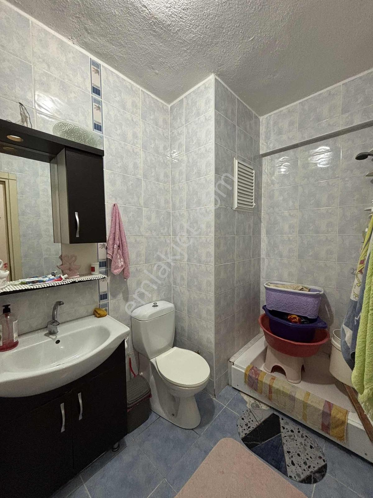 Kuşadasında 3+1 Geniş Kullanımlı Havuzlu Sitede Daire - Görsel 12