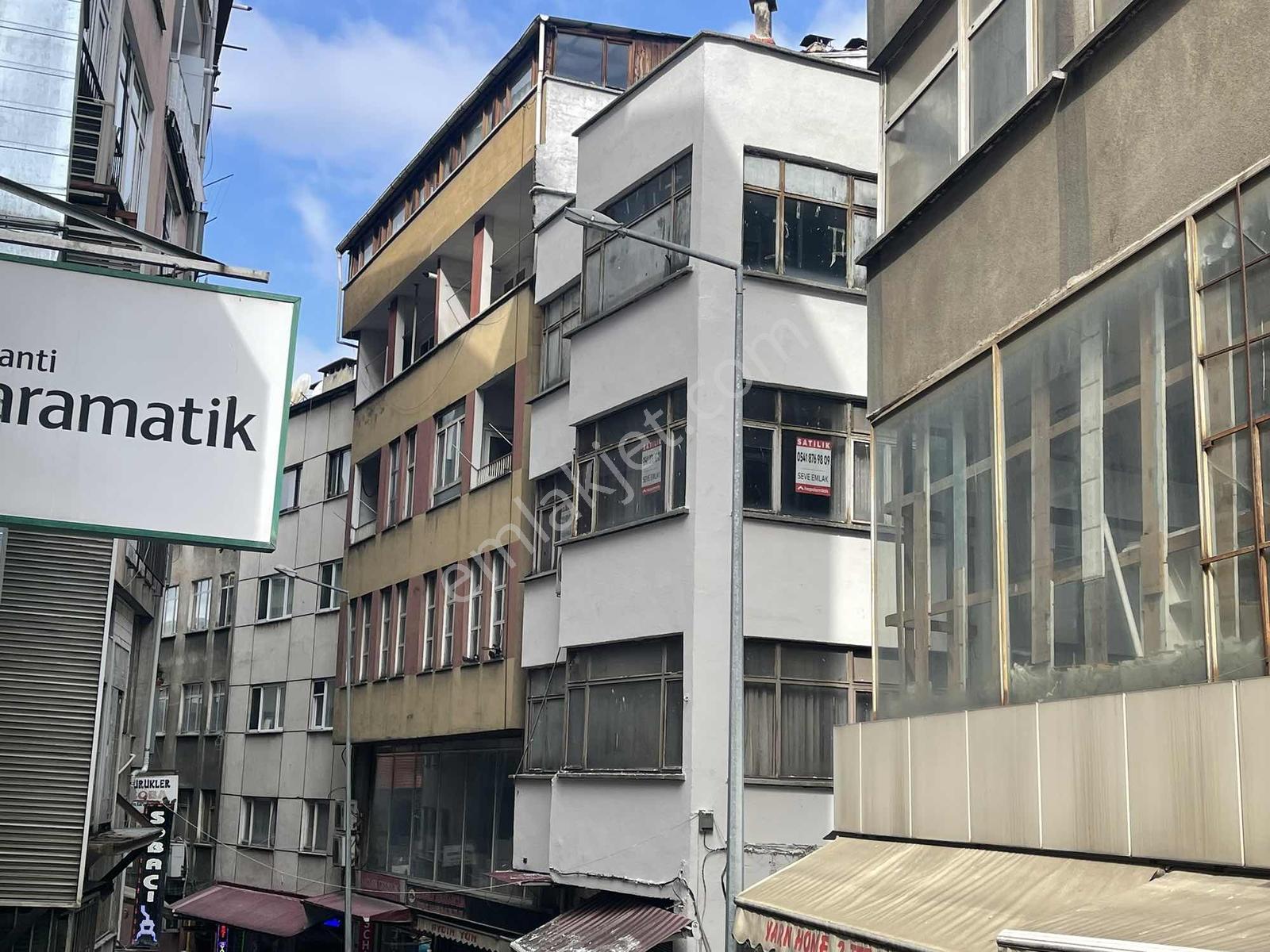 Ortahisar Çarşı Mah.'de Saatılık 97 M2 İşletme