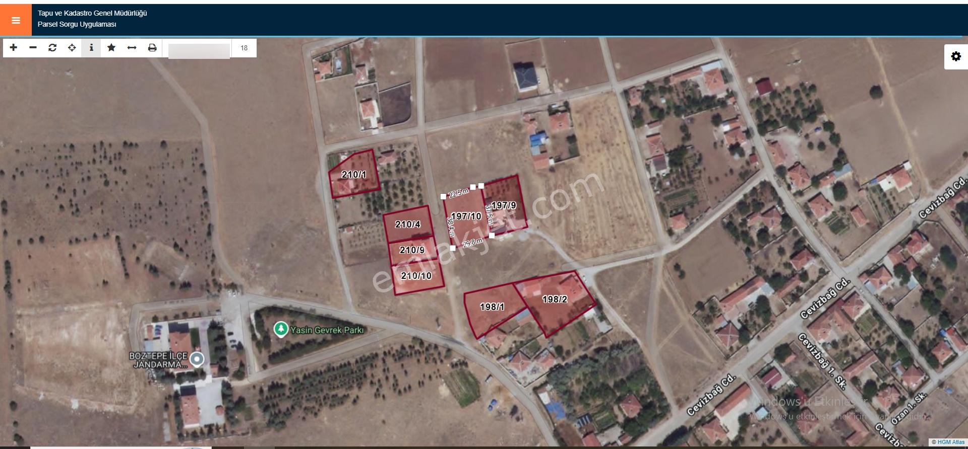 Boztepe Bağbaşın'da İlçe Manzaralı 1100m2 Köşe Başı Satılık Arsa