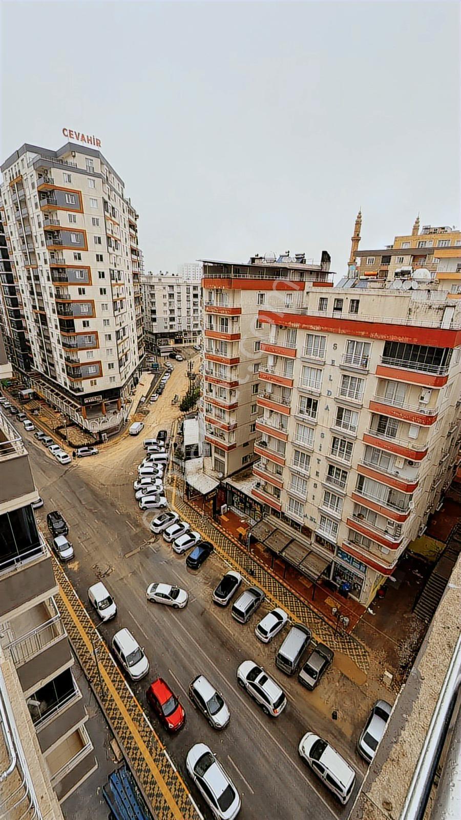 Barak Emlak'tan Ana Cadde Üzeri Satılık 4+1 Daire - Görsel 7