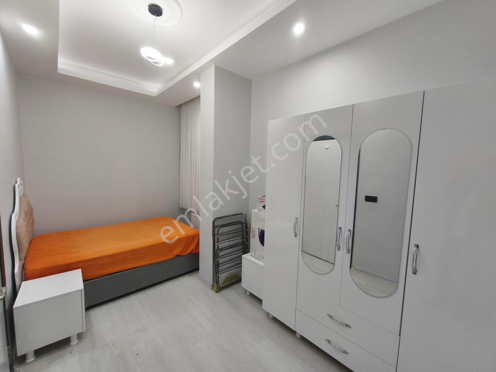 Barak Emlak'tan Merkezi Konumda Satılık 1+1 Eşyalı Daire - Görsel 3