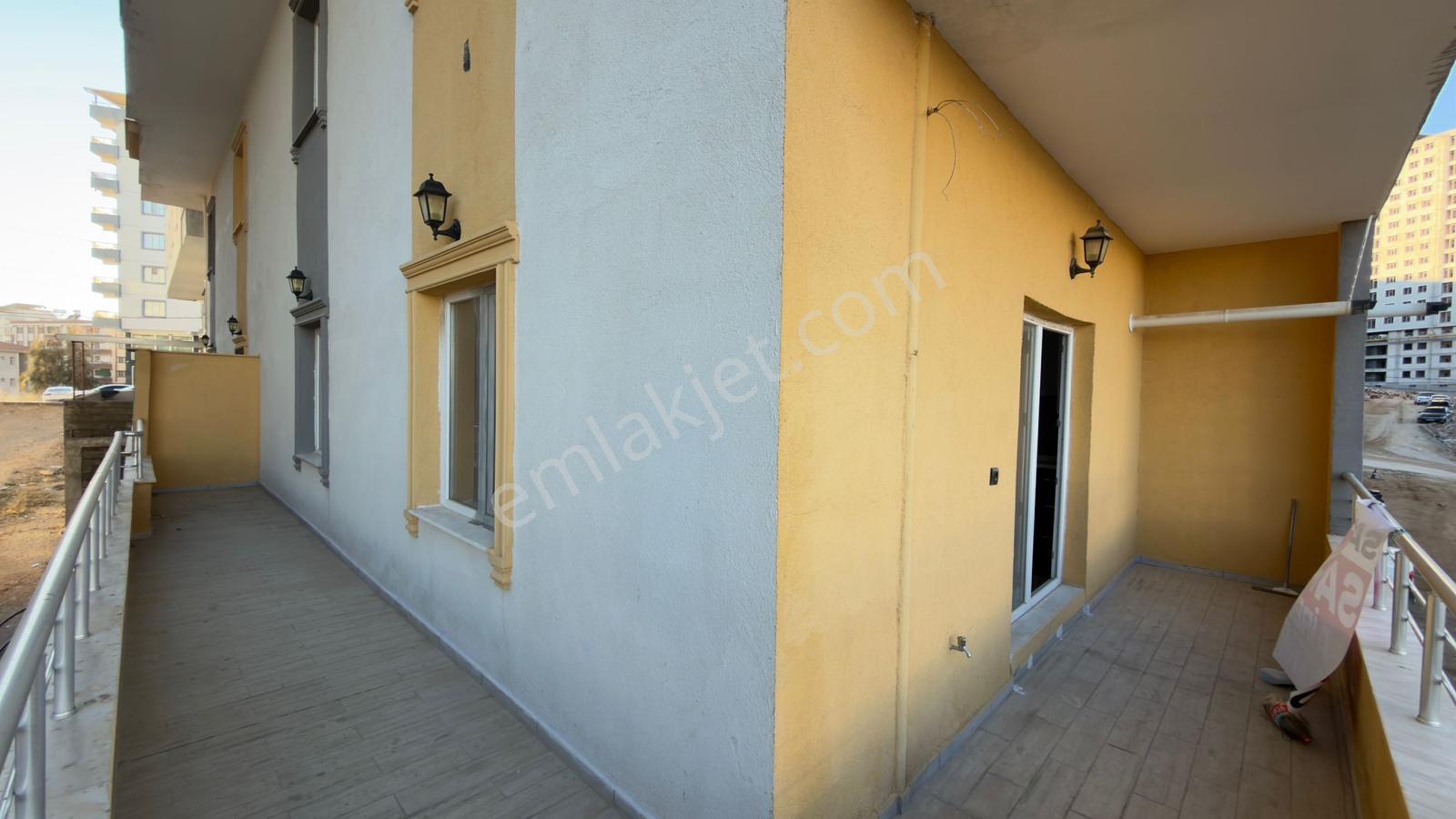 Barak Emlak'tan Merkezi Konumda Satılık 1+1 Eşyalı Daire - Görsel 11