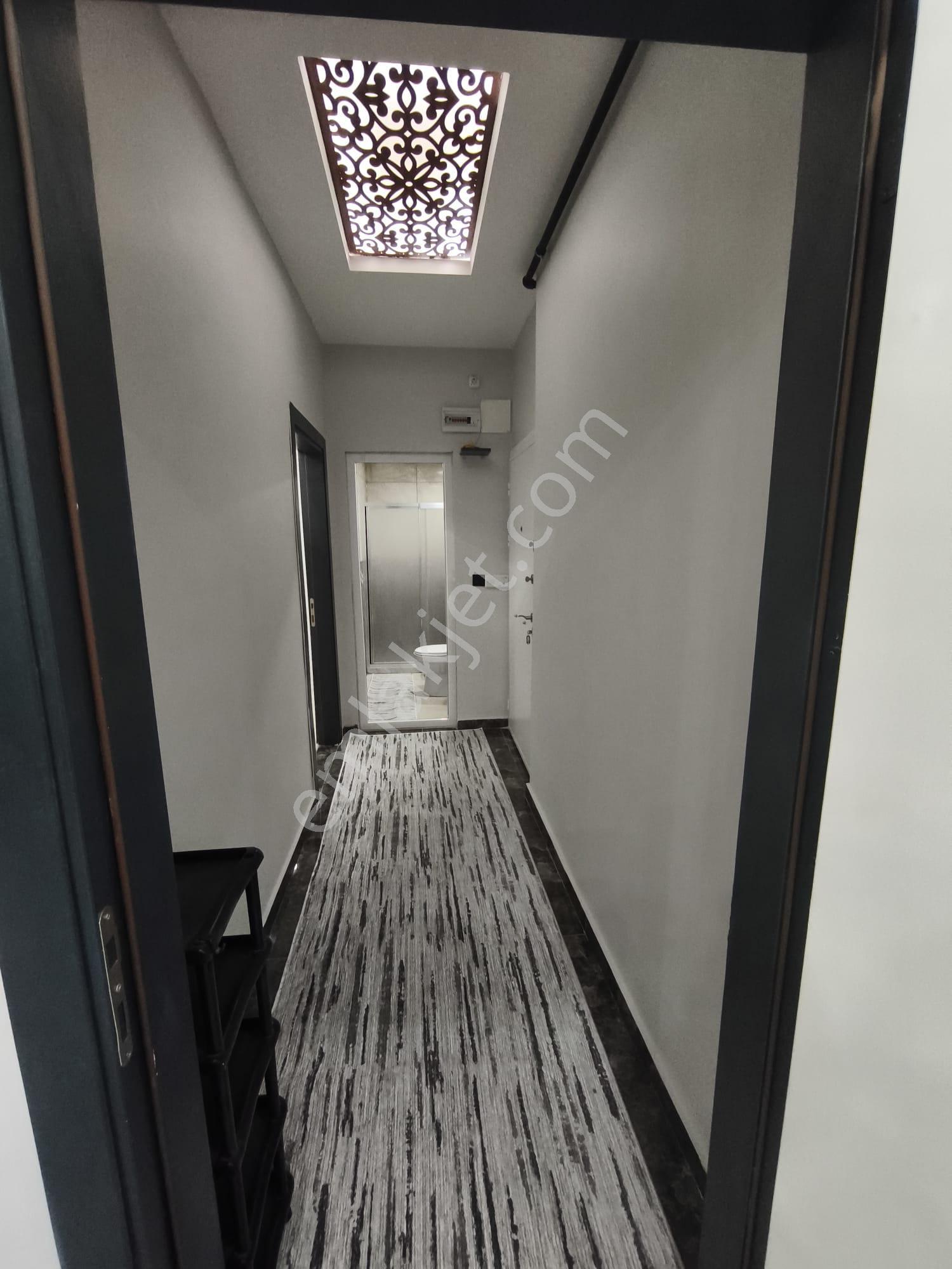 Barak Emlak'tan Merkezi Konumda Satılık 1+1 Eşyalı Daire - Görsel 5