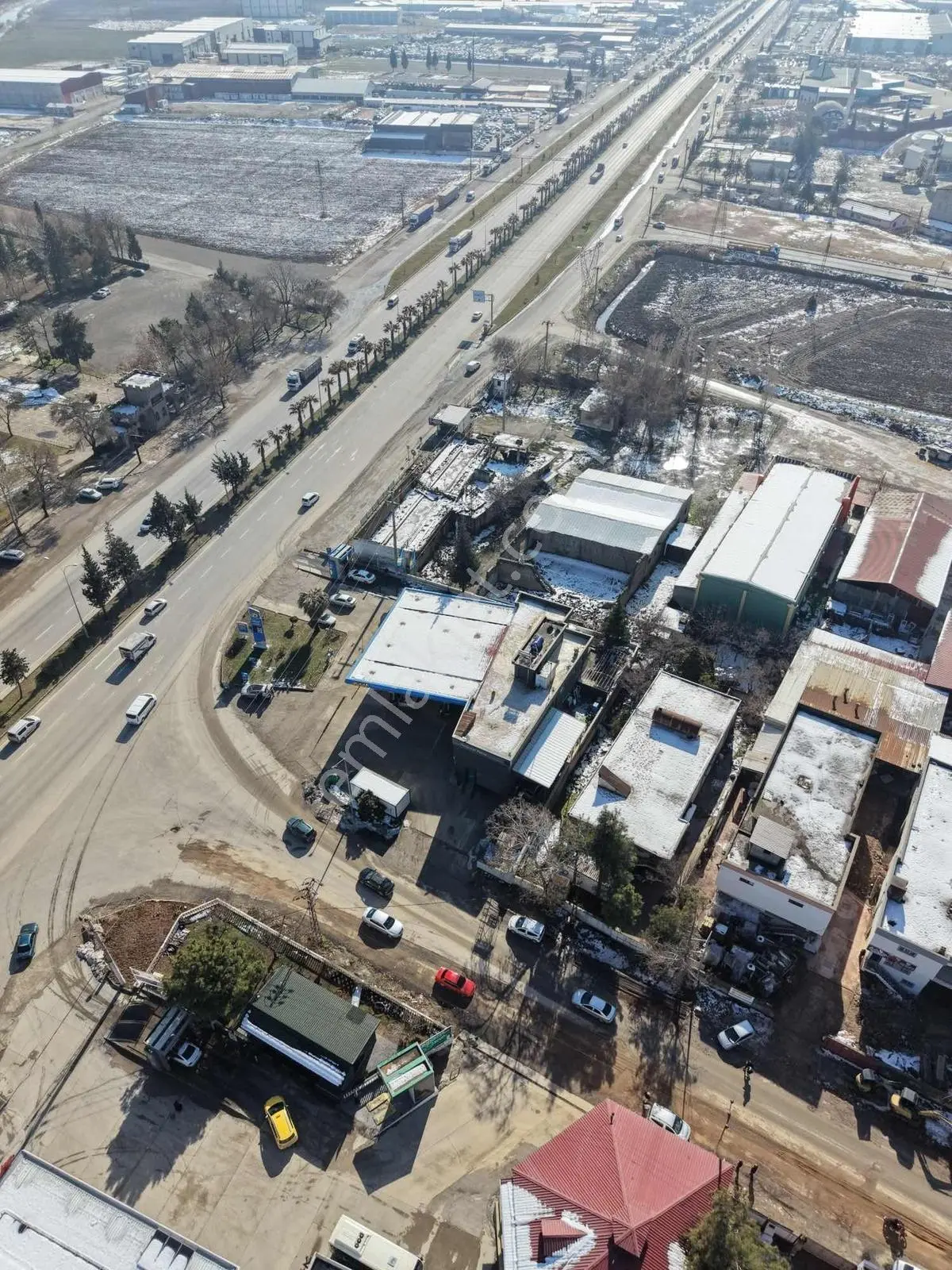 Remax Yeni Gayrimenkul'den Otogar Civarı Kiralık Depo