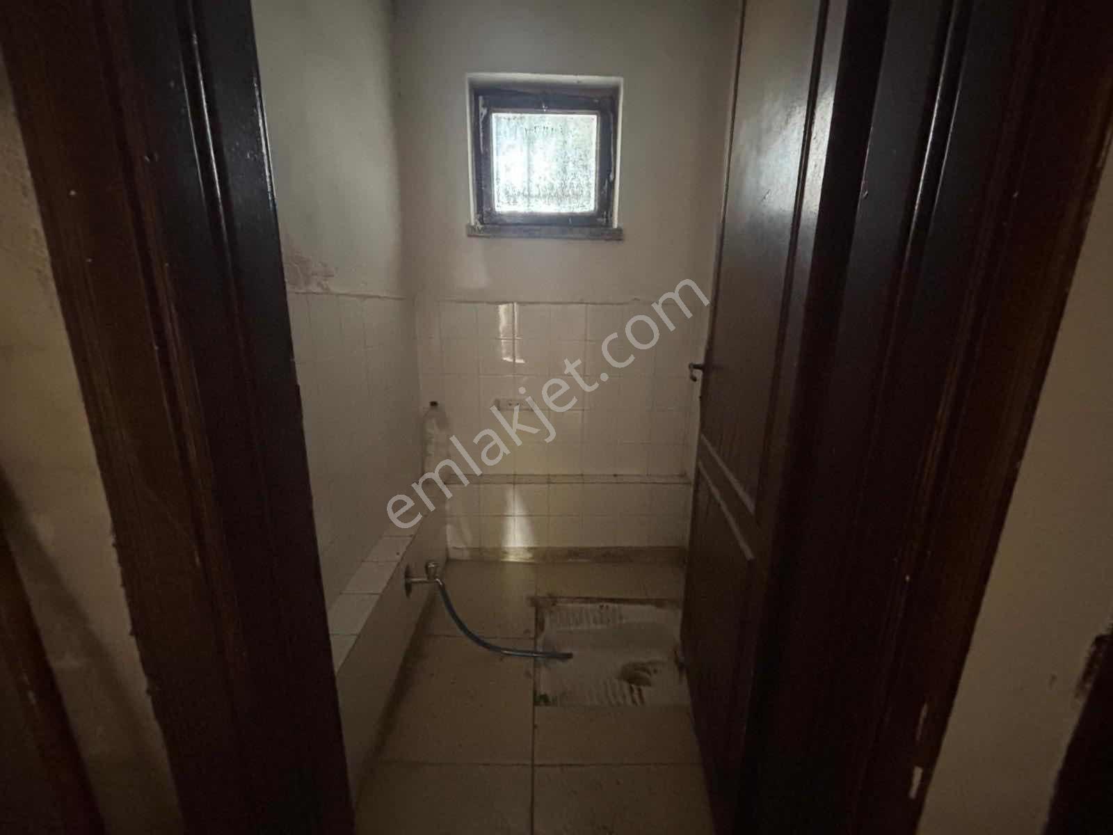 Remax Yeni Gayrimenkul'den Otogar Civarı Kiralık Depo - Görsel 8