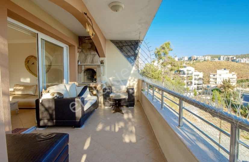 Kuşadası Kadınlar Denizinde Deniz Manzaralı 250m2 Dubleks Daire - Görsel 11