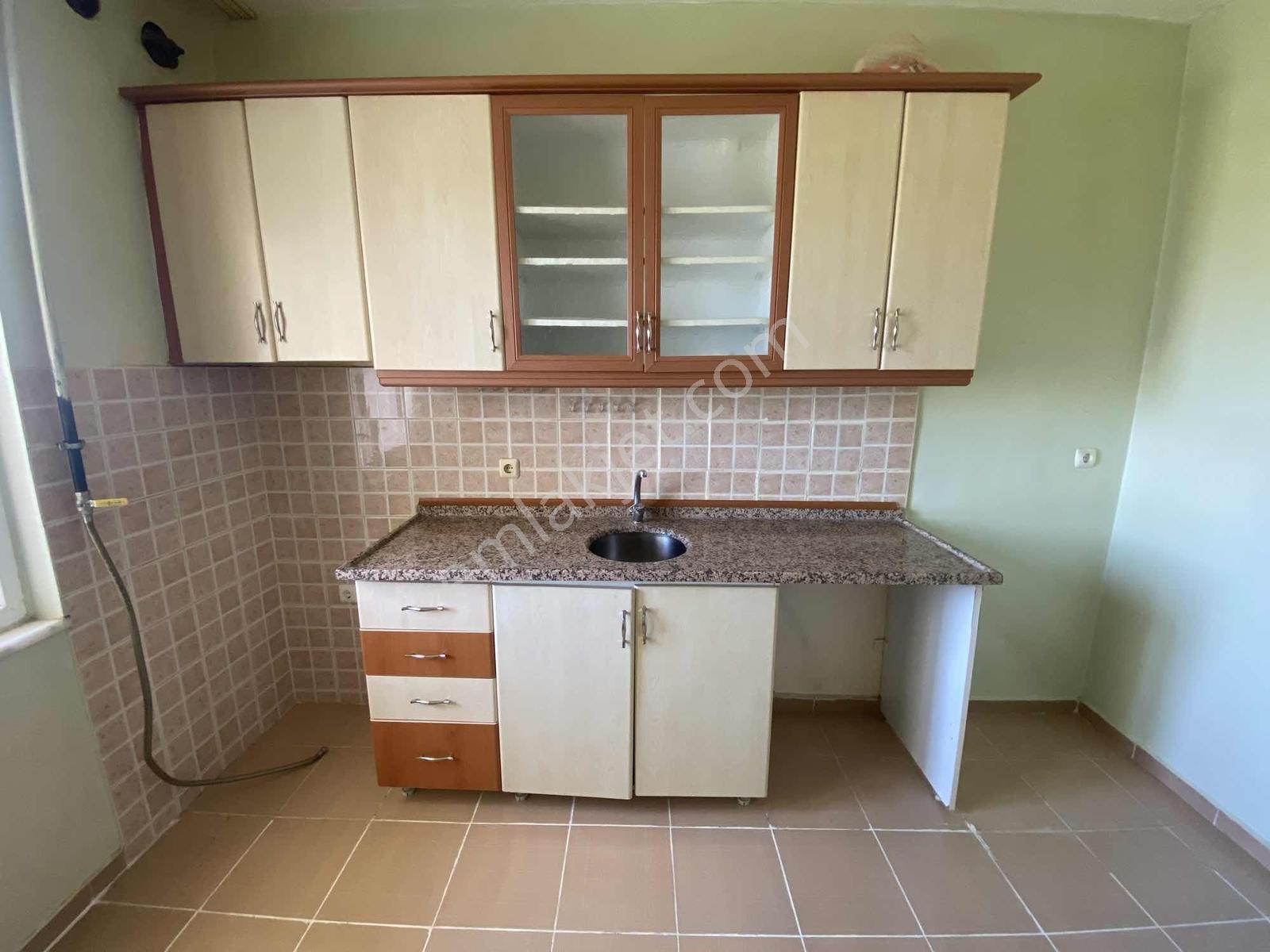 Ergene Velimeşe Toki'de Kiralık 3+1 Ferah Bakımlı Daire - Görsel 9