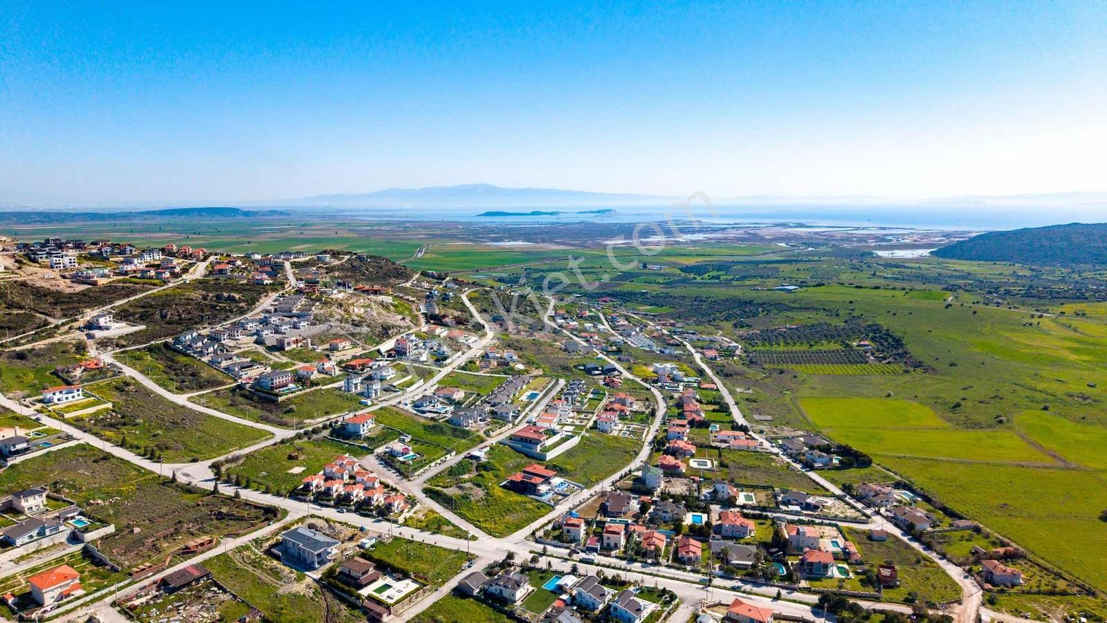 Foçaköyde Satılık Villa Arsası - Görsel 4